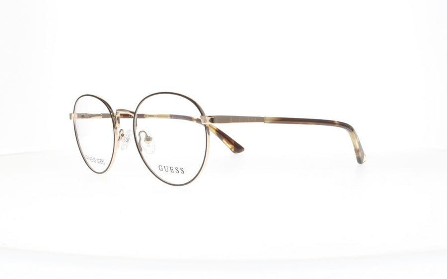 Guess GU 8274